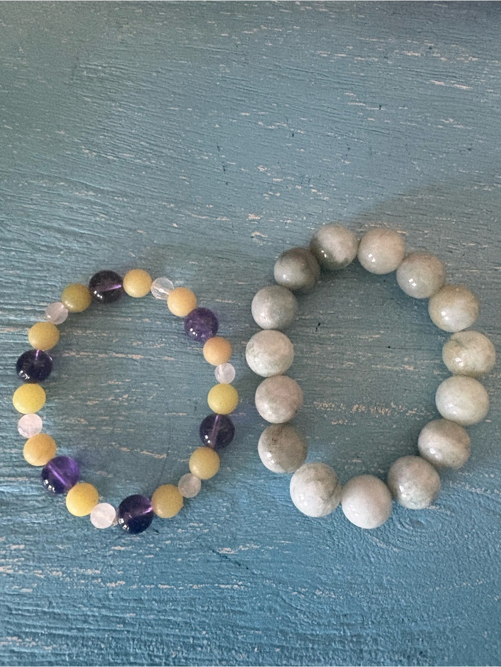Set of 2 Jade and Amethyst stretch bracelets